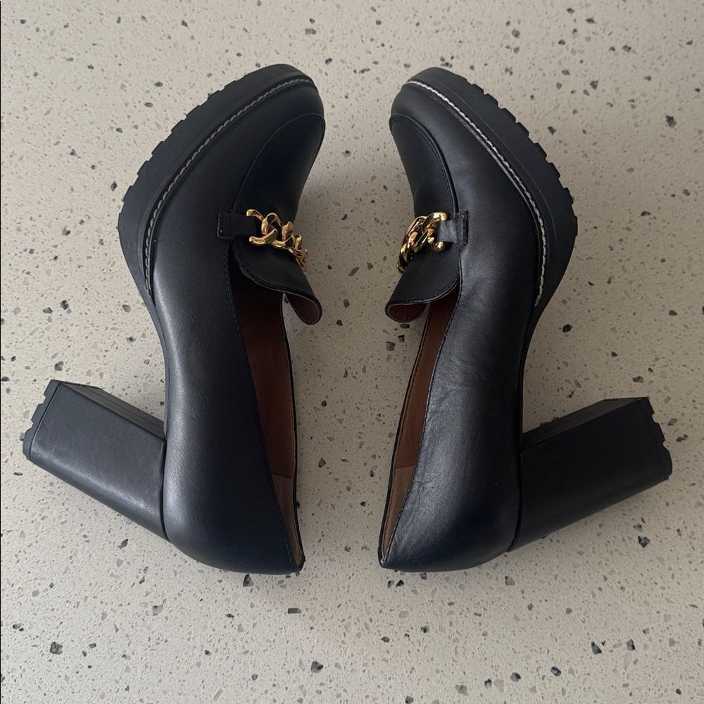 Naturalizer Callie-Moc Black Leather Block Heel Loafers Gold Chain Size 9.5 EUC - Picture 10 of 12